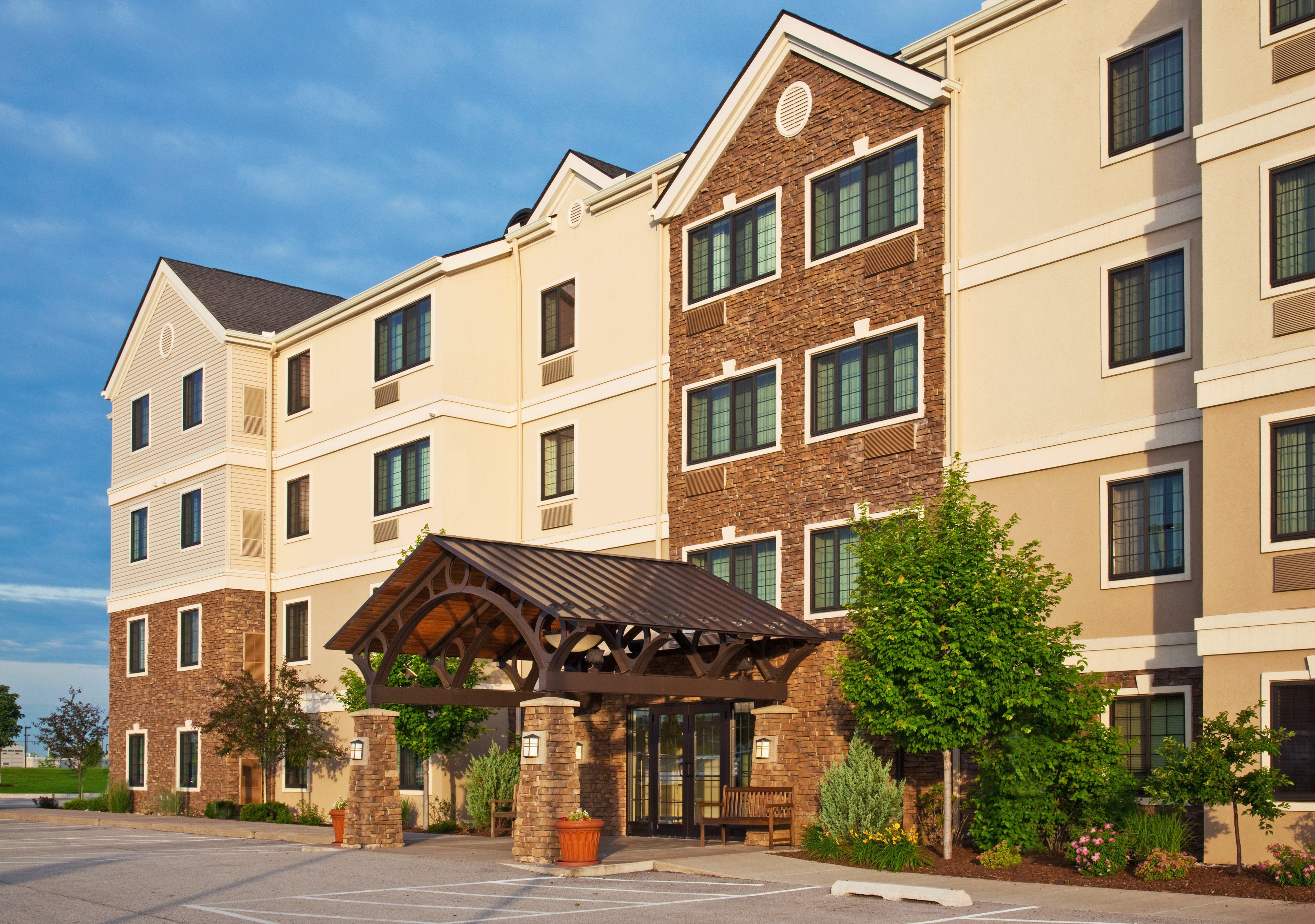 Staybridge Suites Davenport By Ihg Bettendorf Exterior photo