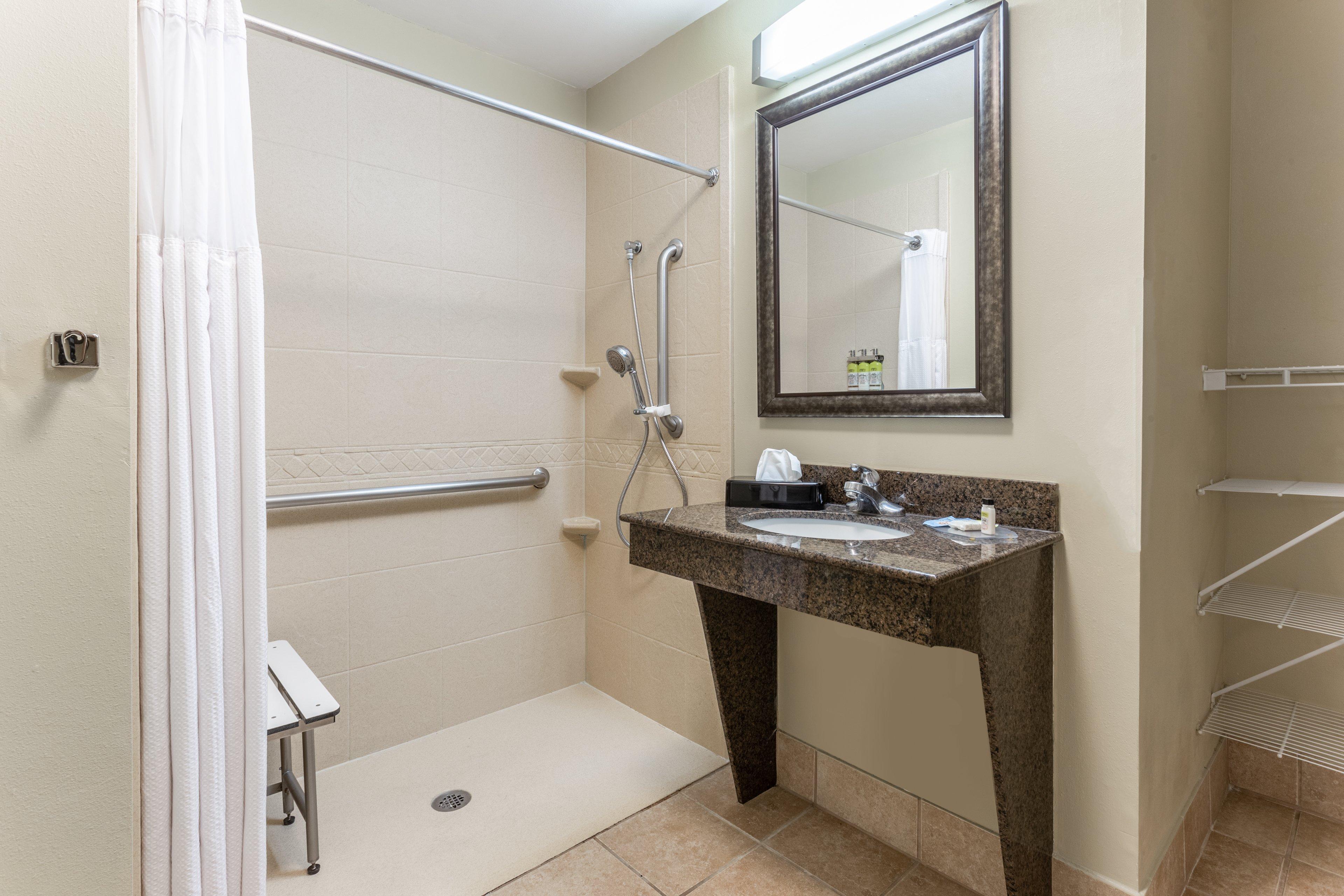 Staybridge Suites Davenport By Ihg Bettendorf Exterior photo